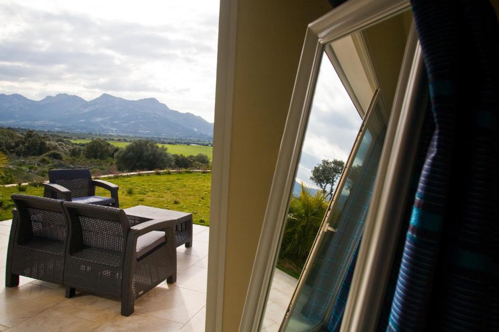 Villa La Vista Lumio  Zimmer foto